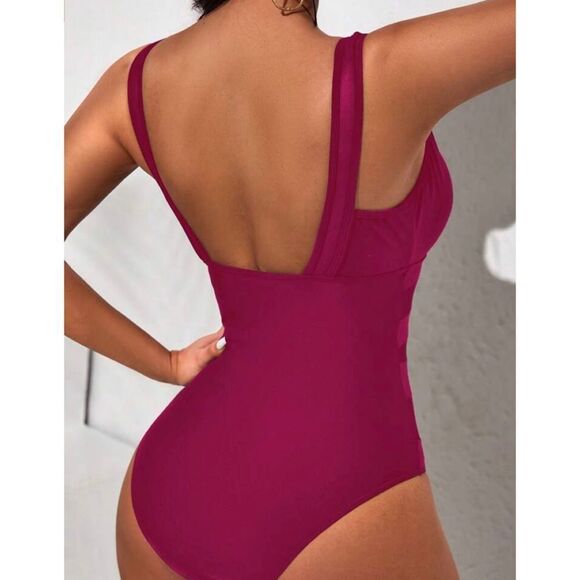 Barbiecore Magenta Plus Size Chest DD Contrast Trim One Piece Swimsuit - Picture 8 of 16